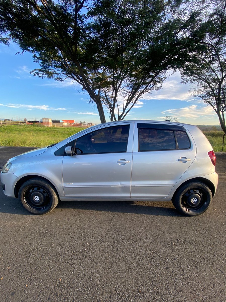 VW - VolksWagen Fox 1.0 Mi Total Flex 8V 5p 2011