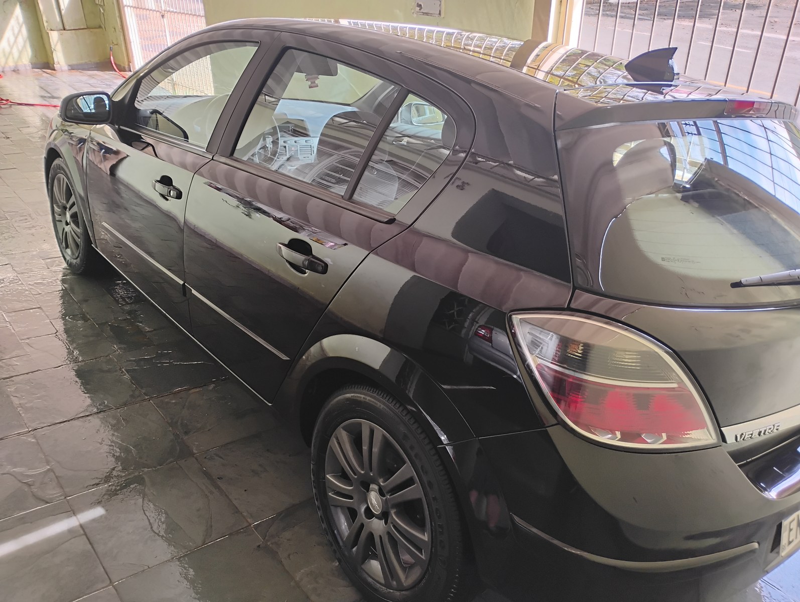 GM - Chevrolet Vectra GT 2.0 MPFI 8V FlexPower Mec. 2010