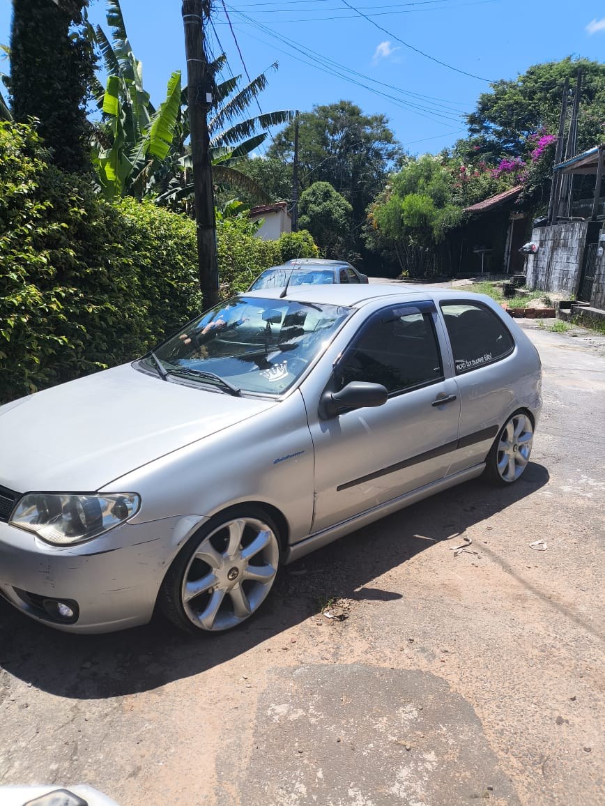 Fiat Palio 1.0 Celebr. ECONOMY F.Flex 8V 2p 2010