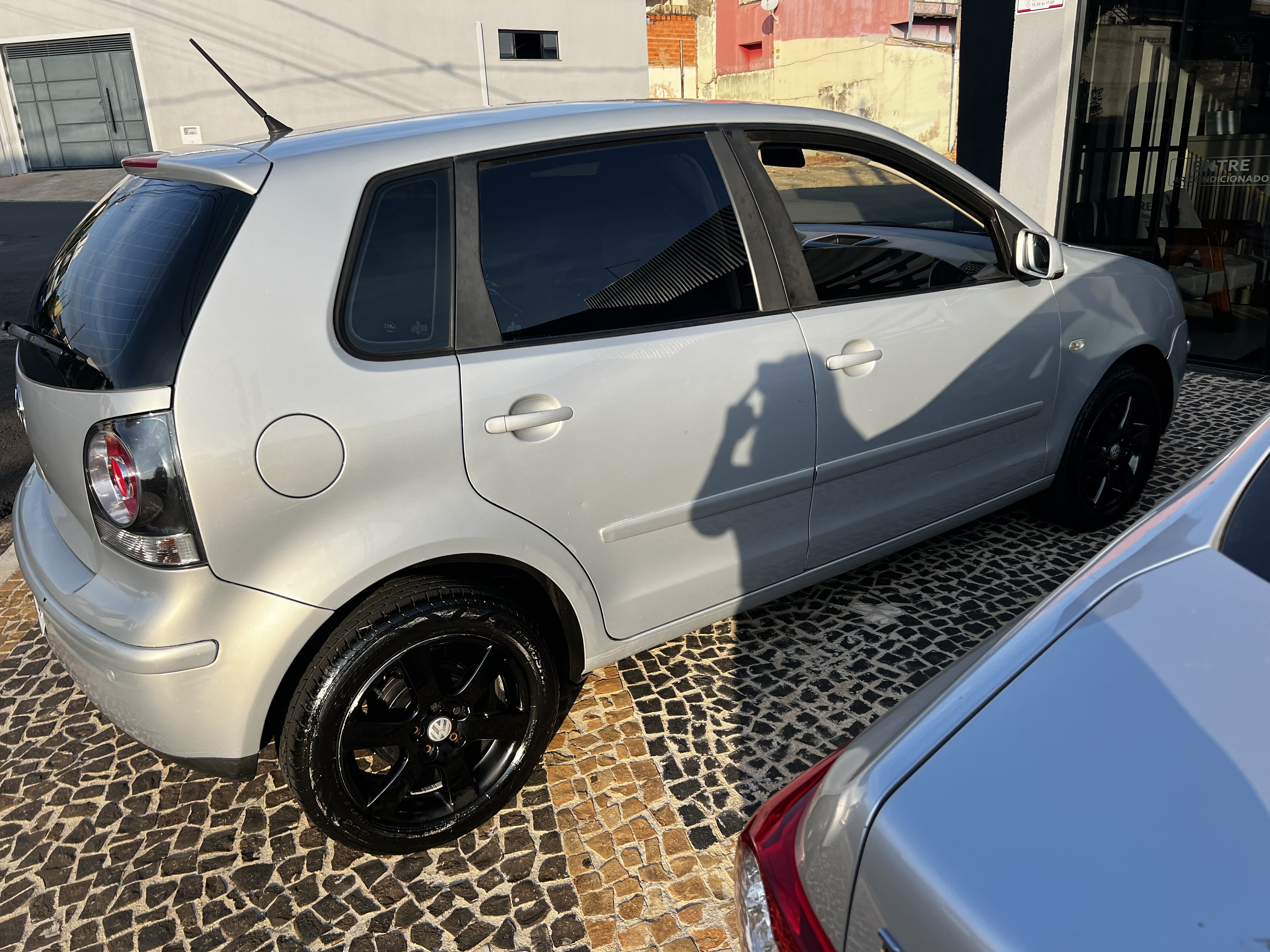 VW - VolksWagen Polo 1.6 Mi/S.Ouro 1.6 Mi Tot.Flex 8V 5p 2008