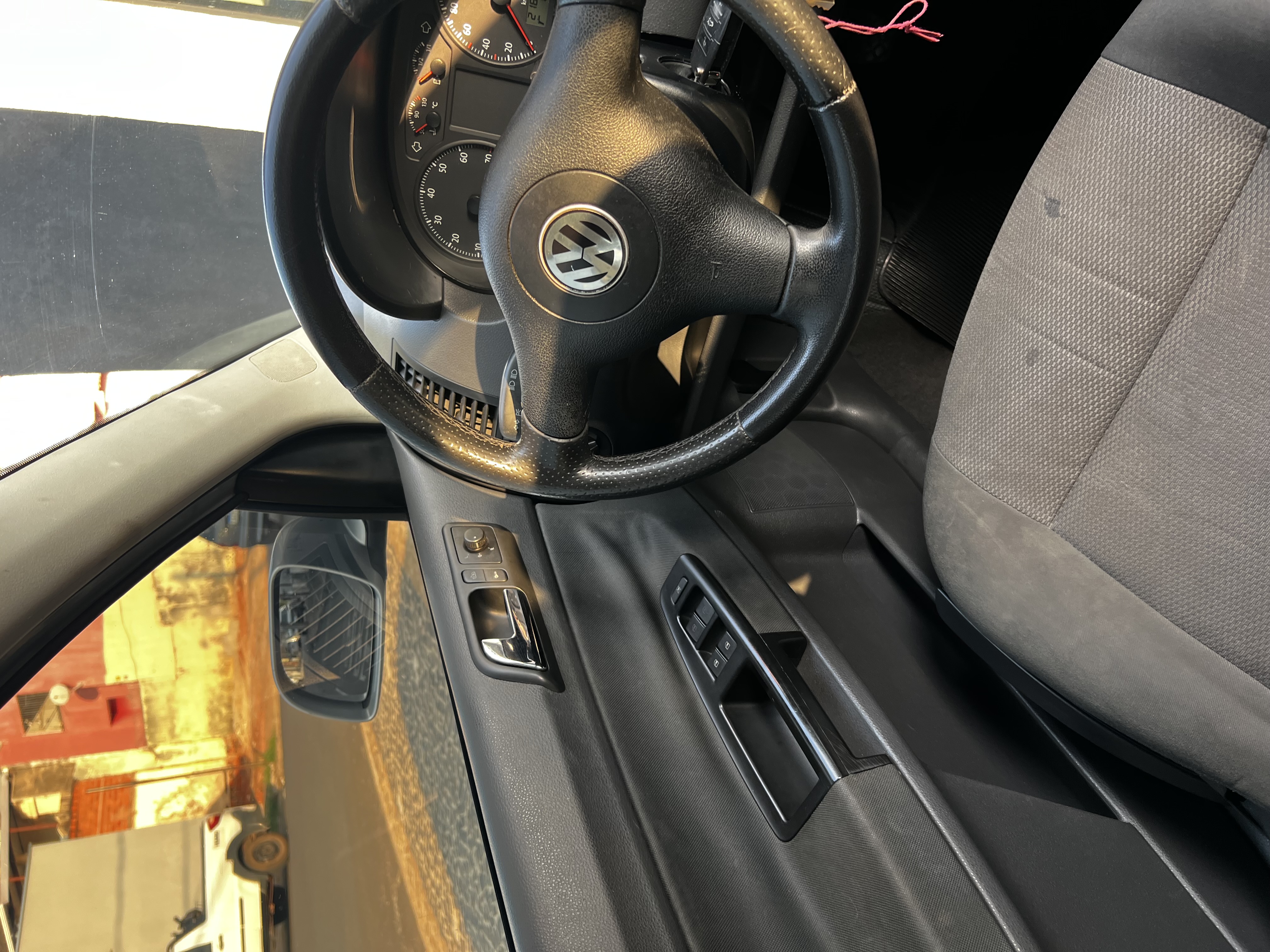 VW - VolksWagen Polo 1.6 Mi/S.Ouro 1.6 Mi Tot.Flex 8V 5p 2008