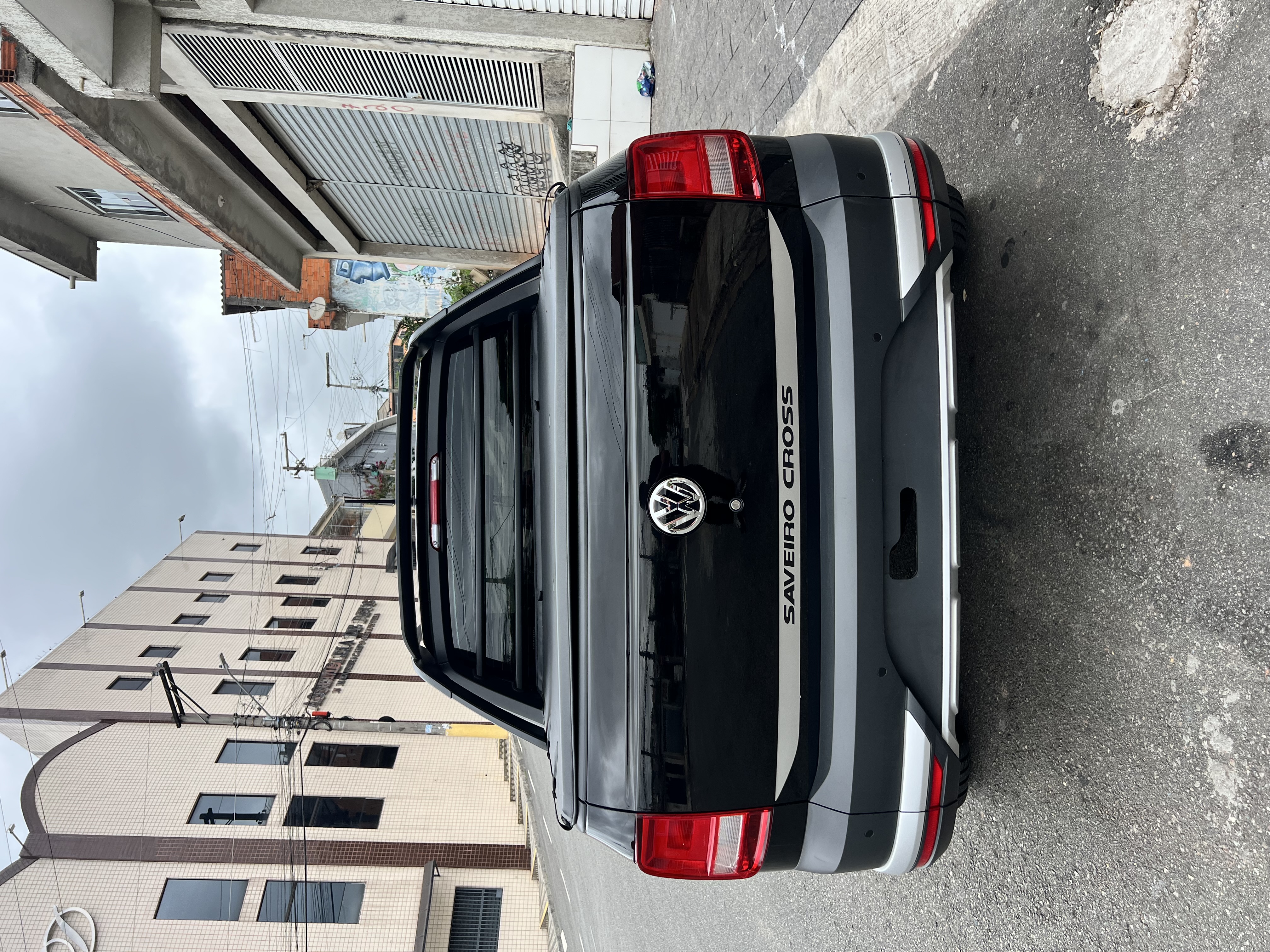 VW - VolksWagen Saveiro CROSS 1.6 T.Flex 16V CD 2023
