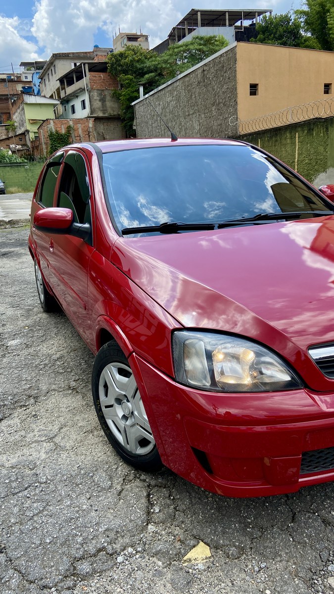 GM - Chevrolet Corsa Hat. Premium 1.4 8V ECONOFLEX 5p 2009