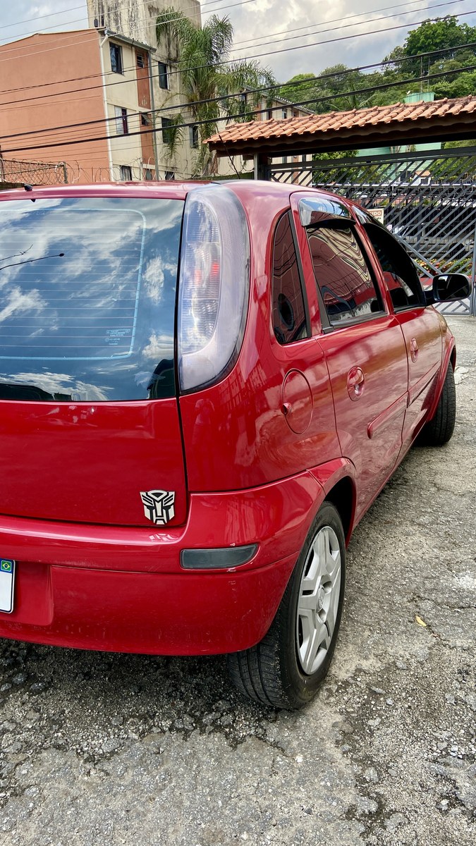 GM - Chevrolet Corsa Hat. Premium 1.4 8V ECONOFLEX 5p 2009
