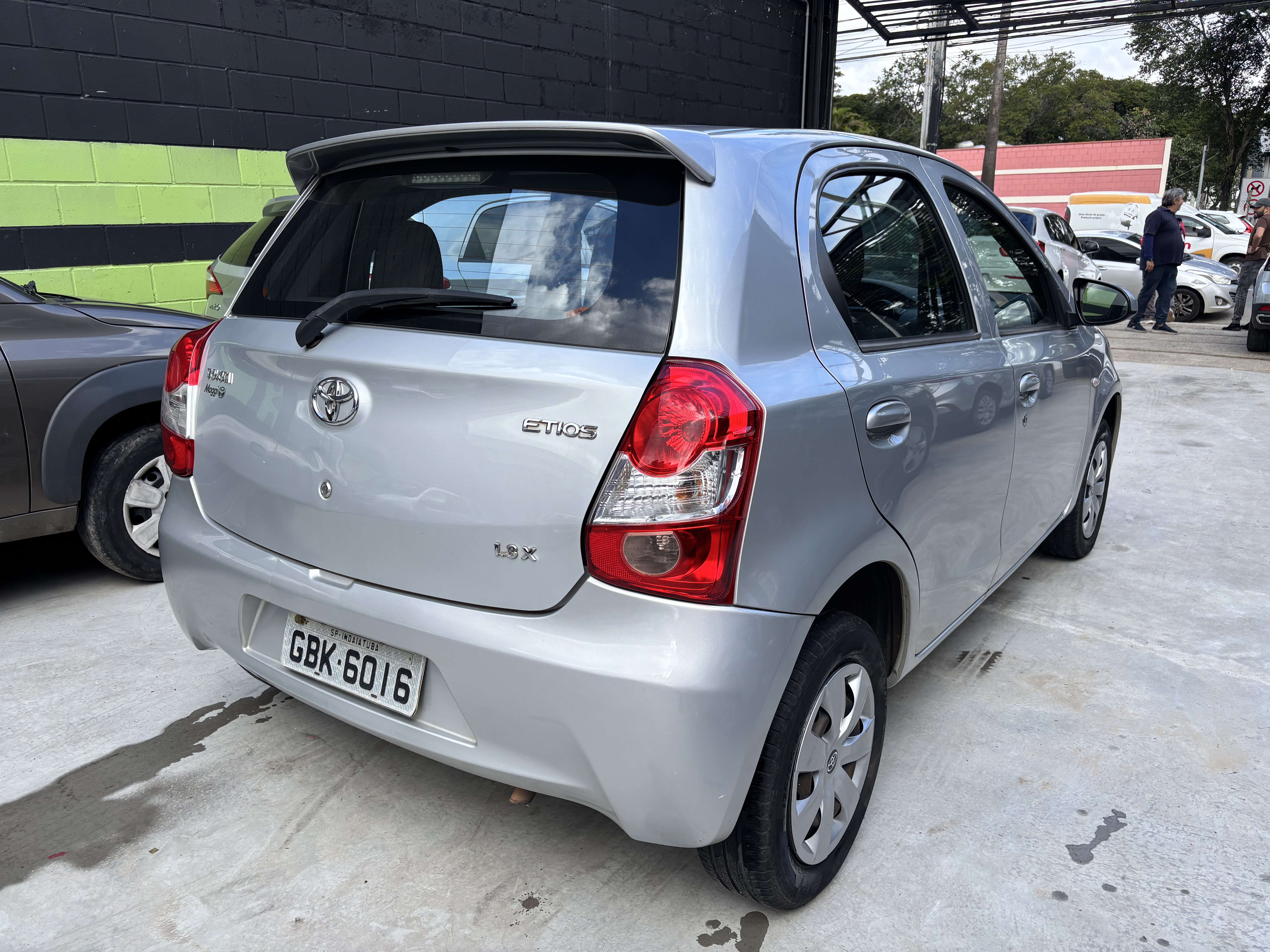 Toyota Etios X 1.3 2016