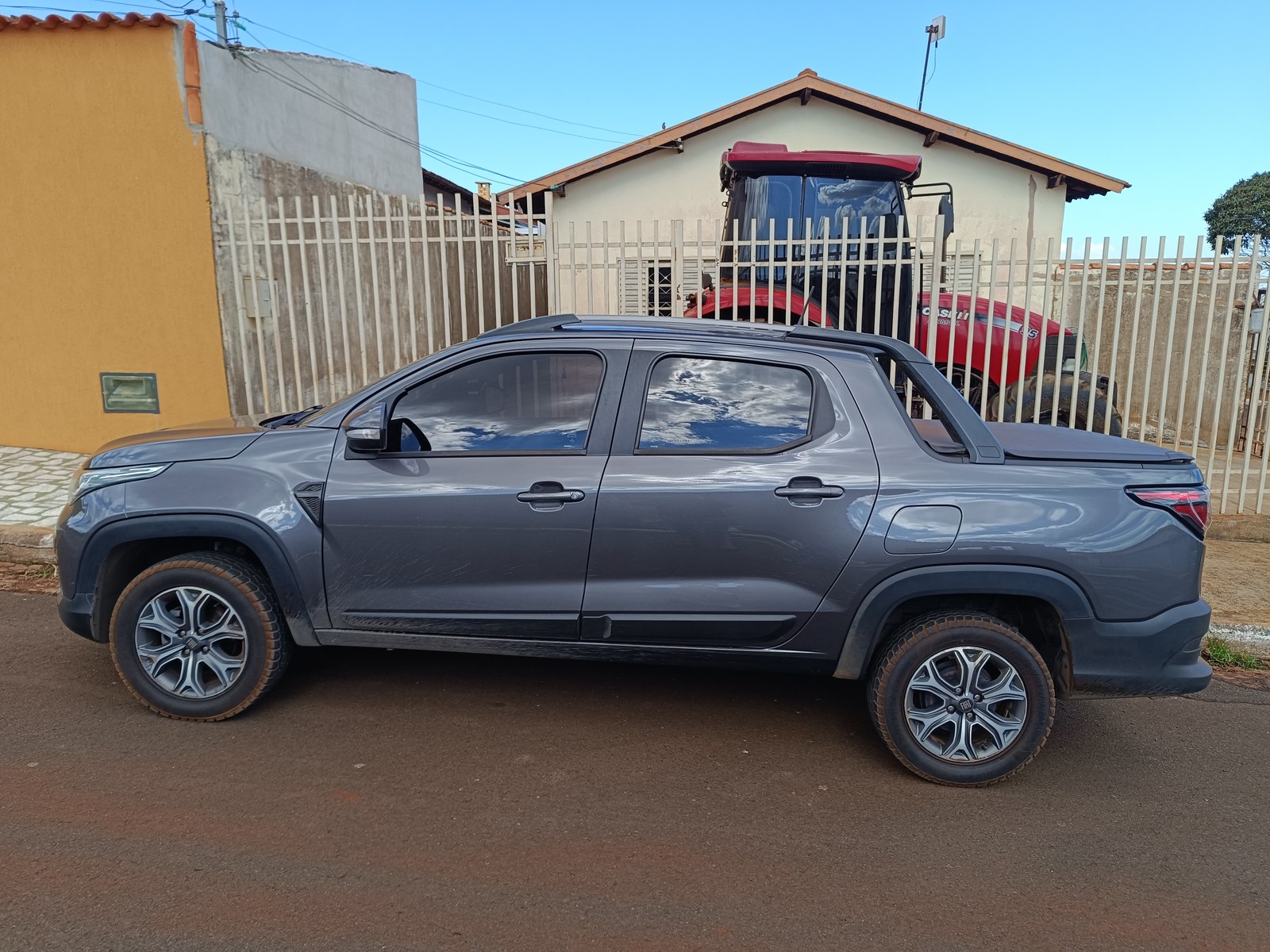 Fiat Strada Volcano 1.3 Flex 8V CD 2021