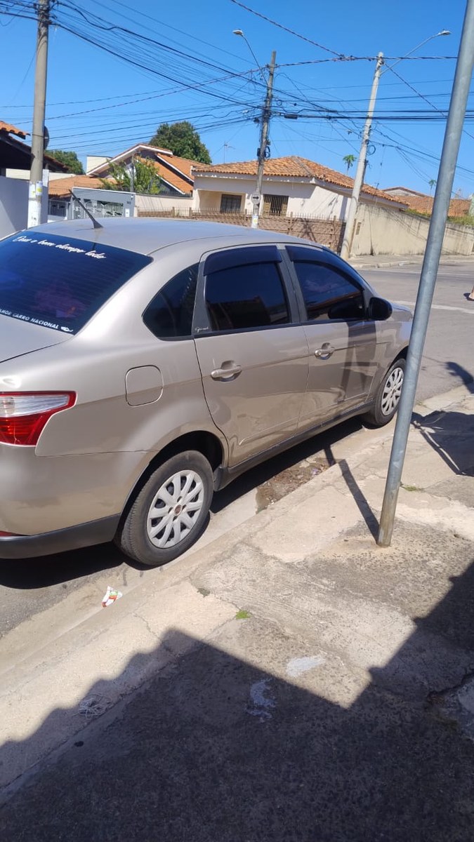 Fiat Grand Siena ATTRAC. 1.4 EVO F.Flex 8V 2014