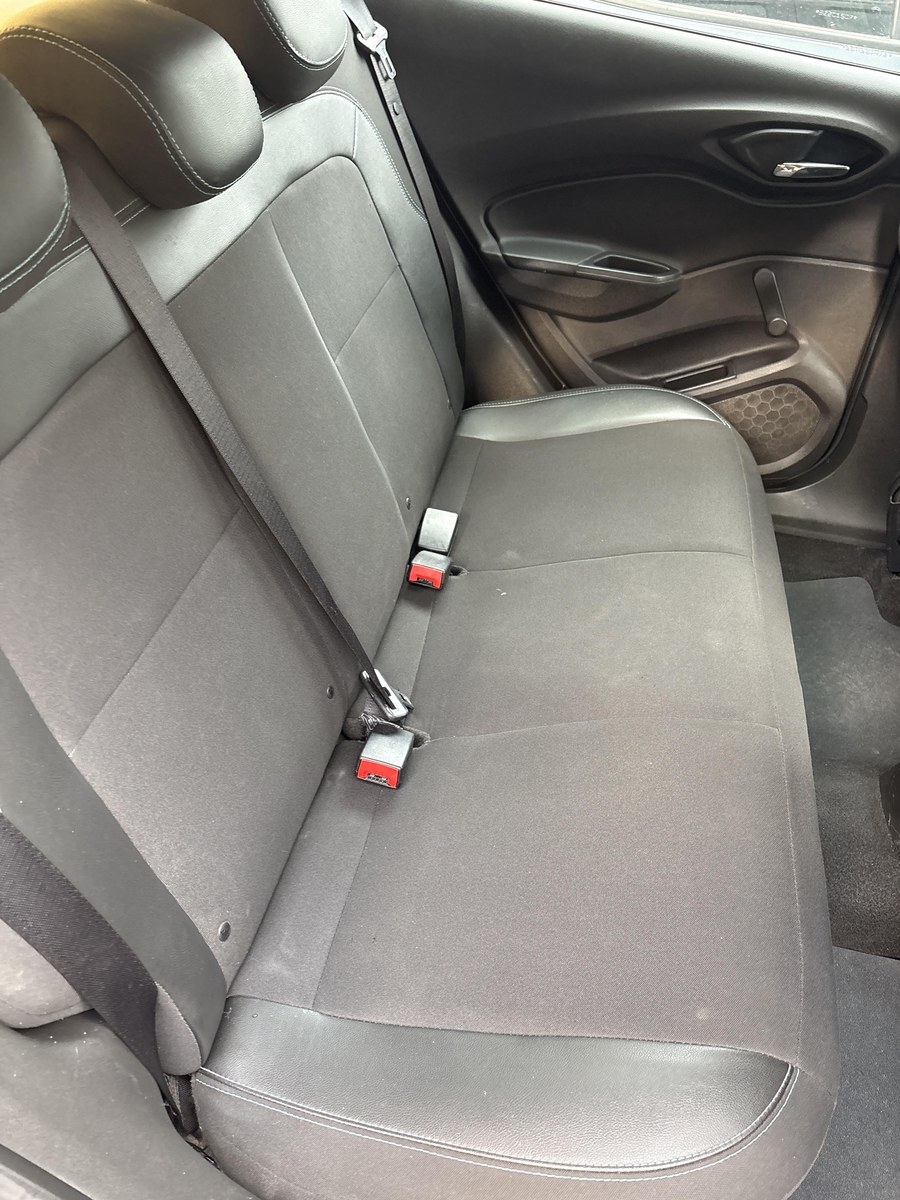 Chevrolet ONIX HATCH ADVANTAGE 1.4 8V Flex 5p Aut. 2019