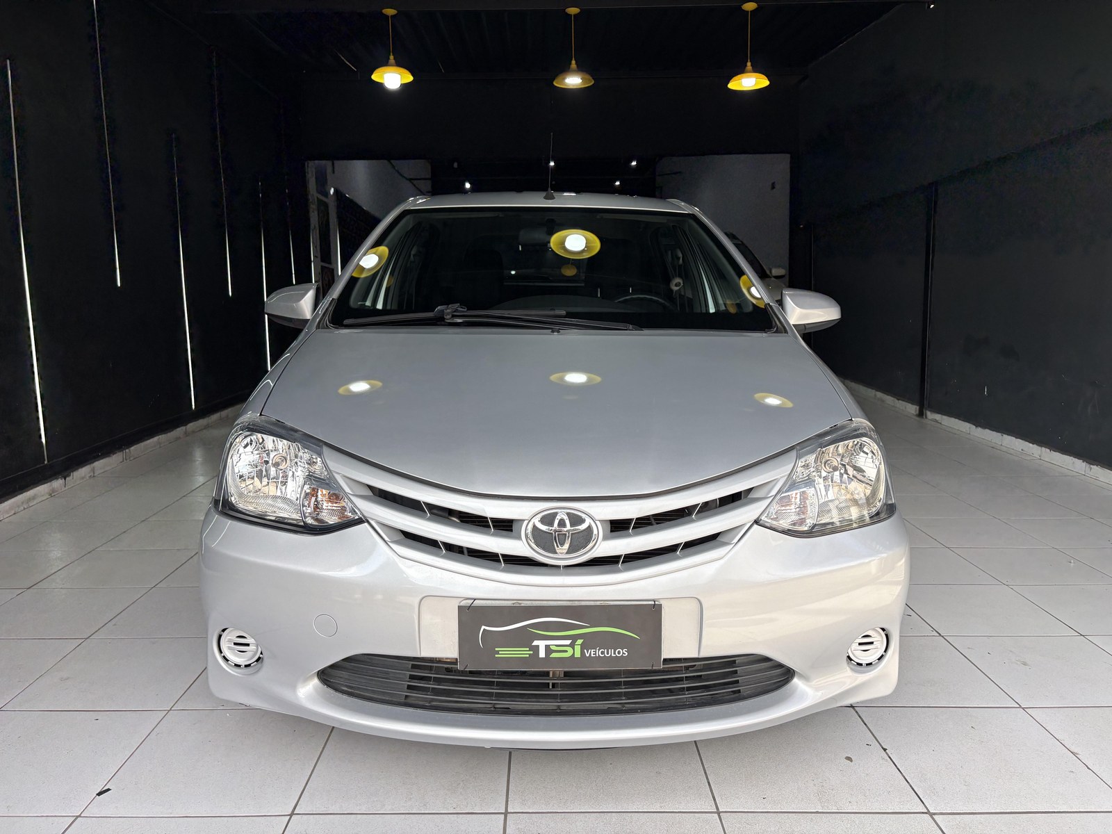 Toyota ETIOS X 1.3 Flex 16V 5p Mec. 2016