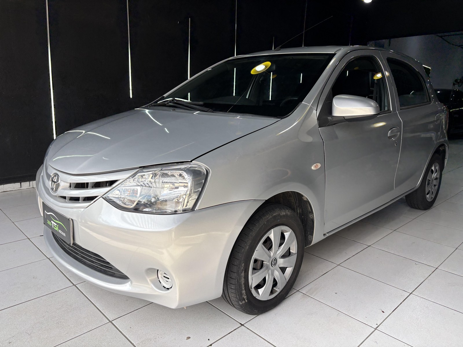 Toyota ETIOS X 1.3 Flex 16V 5p Mec. 2016