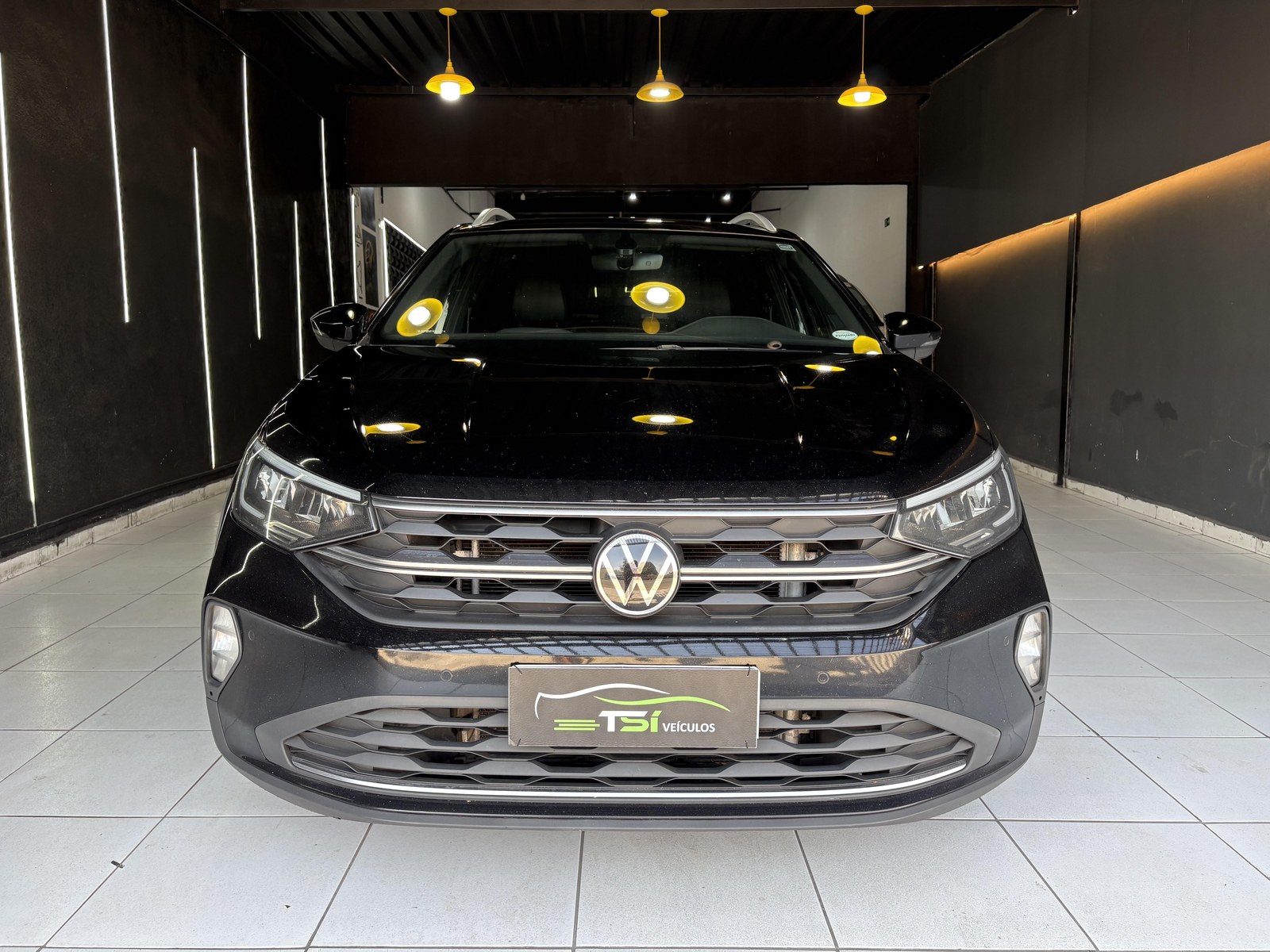 Volkswagen Nivus Highline 1.0 200 TSI Flex Aut. 2021