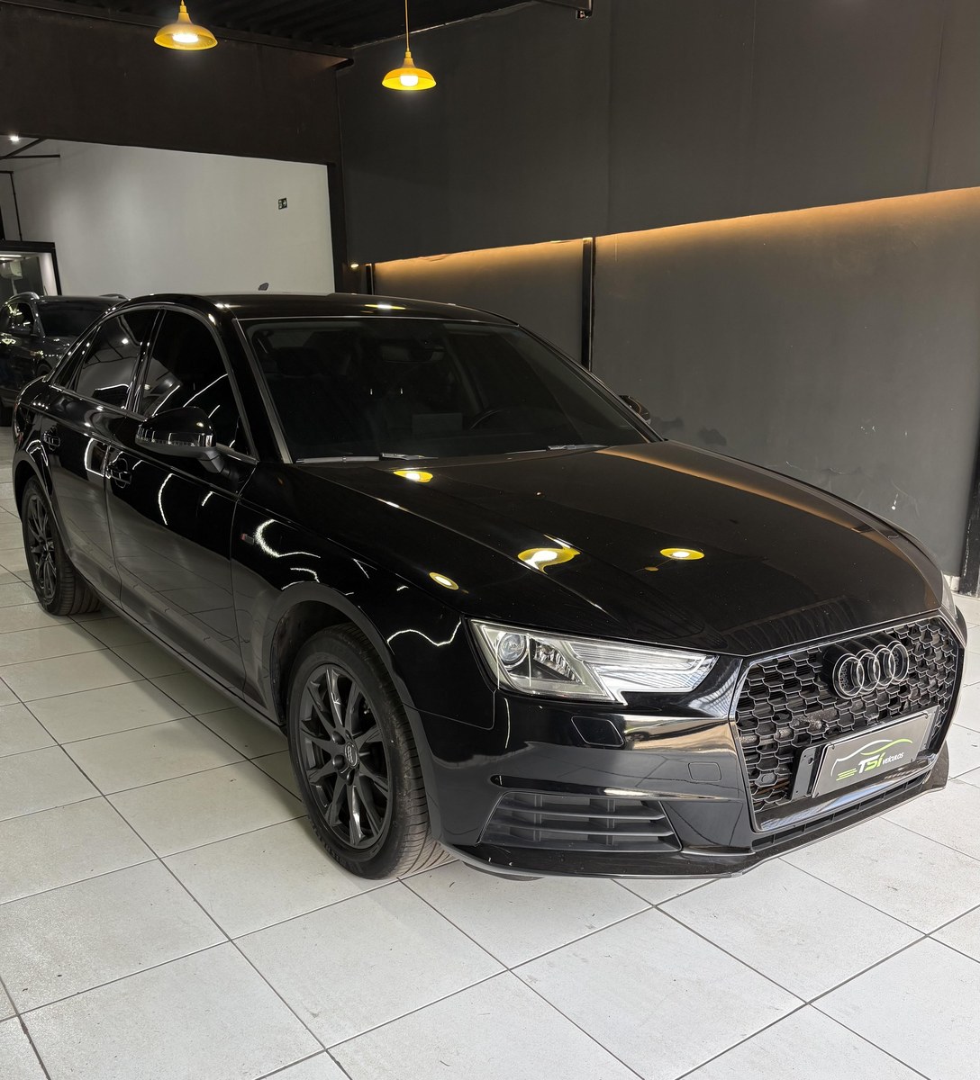 Audi A4 Attraction 2.0 TFSI 190cv S tronic 2017