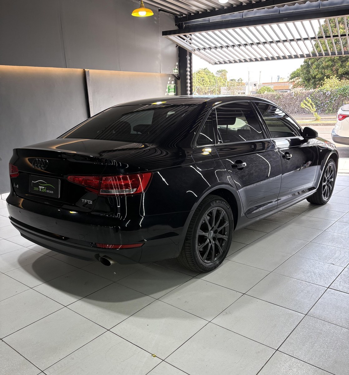 Audi A4 Attraction 2.0 TFSI 190cv S tronic 2017