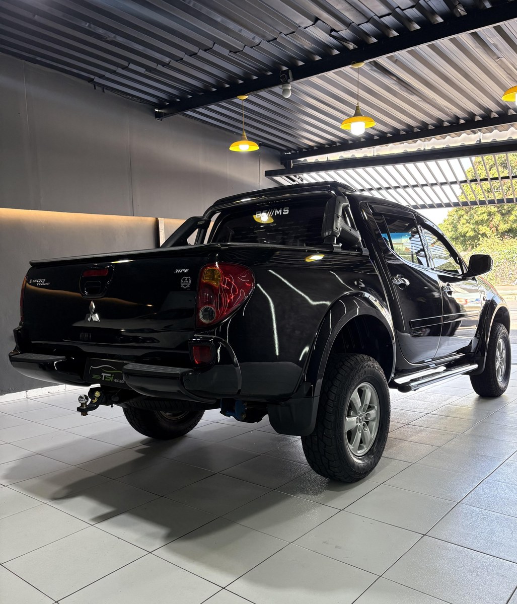 Mitsubishi L200 Triton HPE 3.5 CD V6 24V Flex Aut. 2012