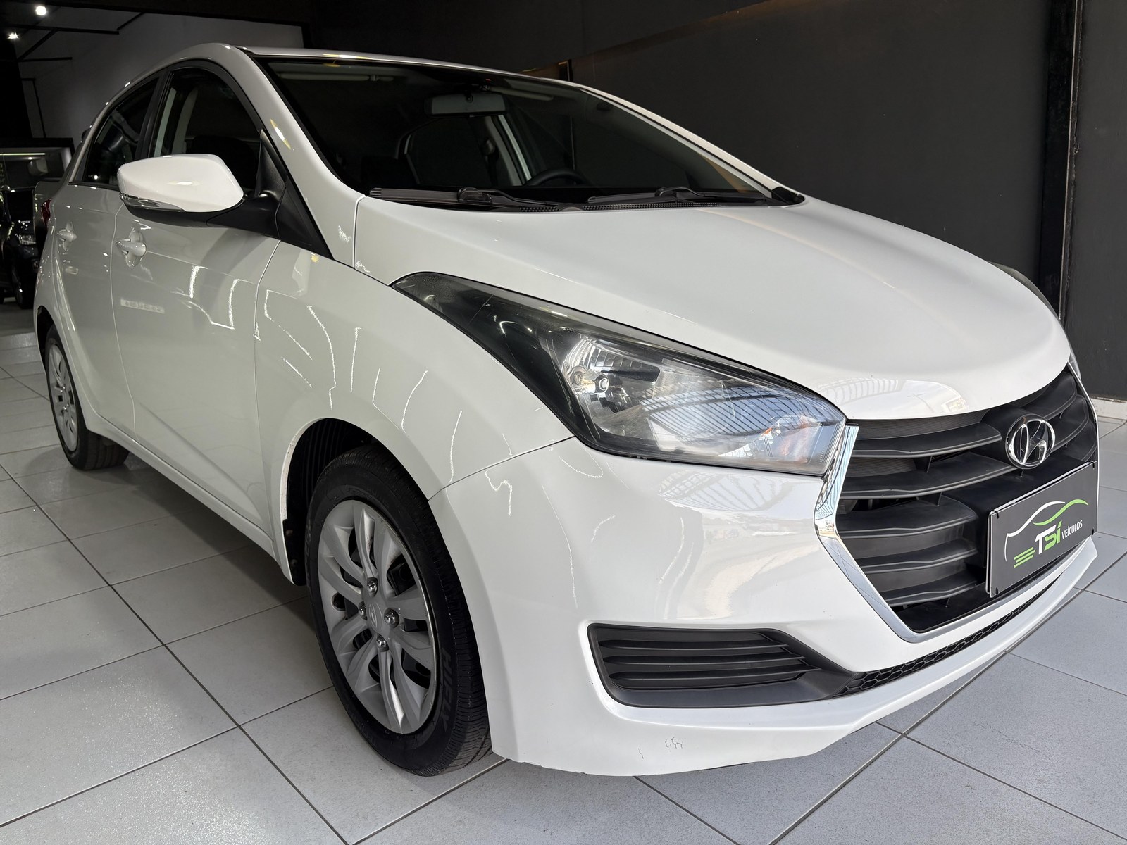 Hyundai HB20 Comfort Plus 1.0 TB Flex 12V Mec. 2017