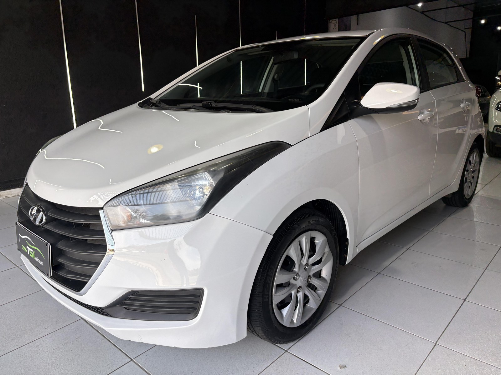 Hyundai HB20 Comfort Plus 1.0 TB Flex 12V Mec. 2017