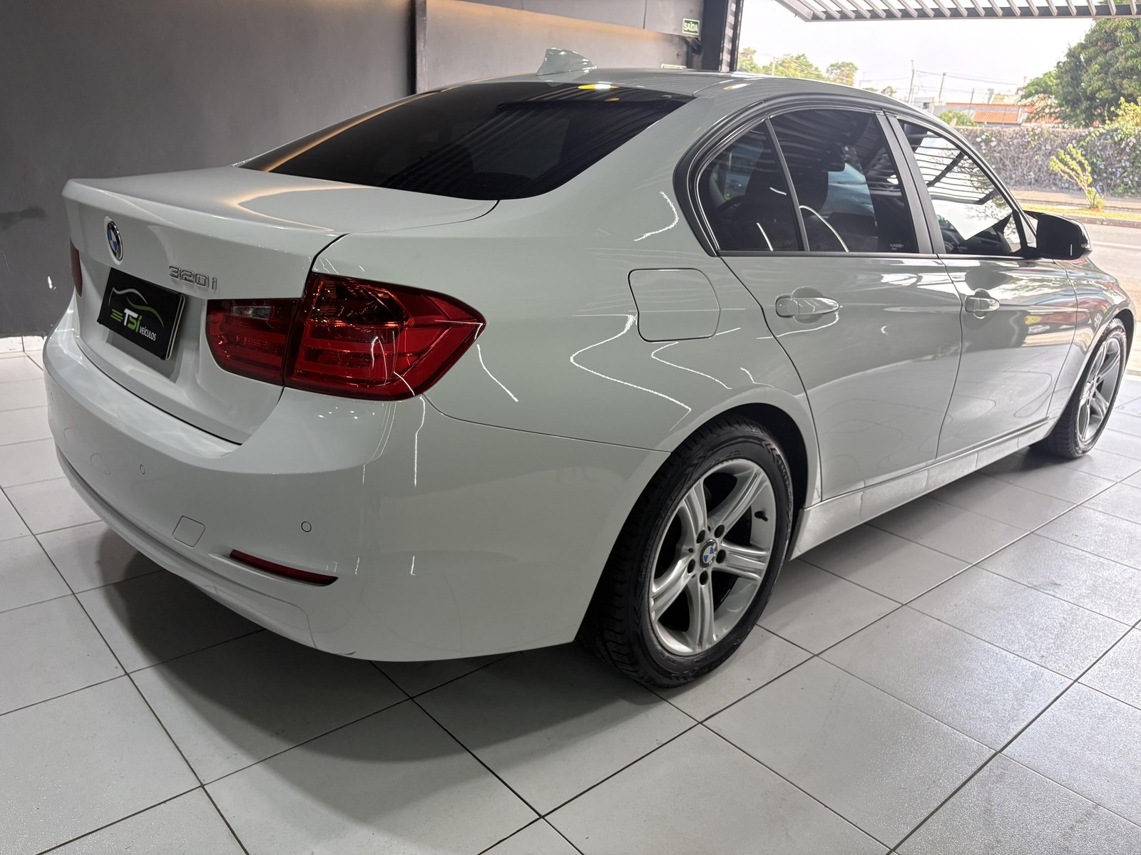 BMW 320iA 2.0 Turbo/ActiveFlex 16V/GP  4p 2014