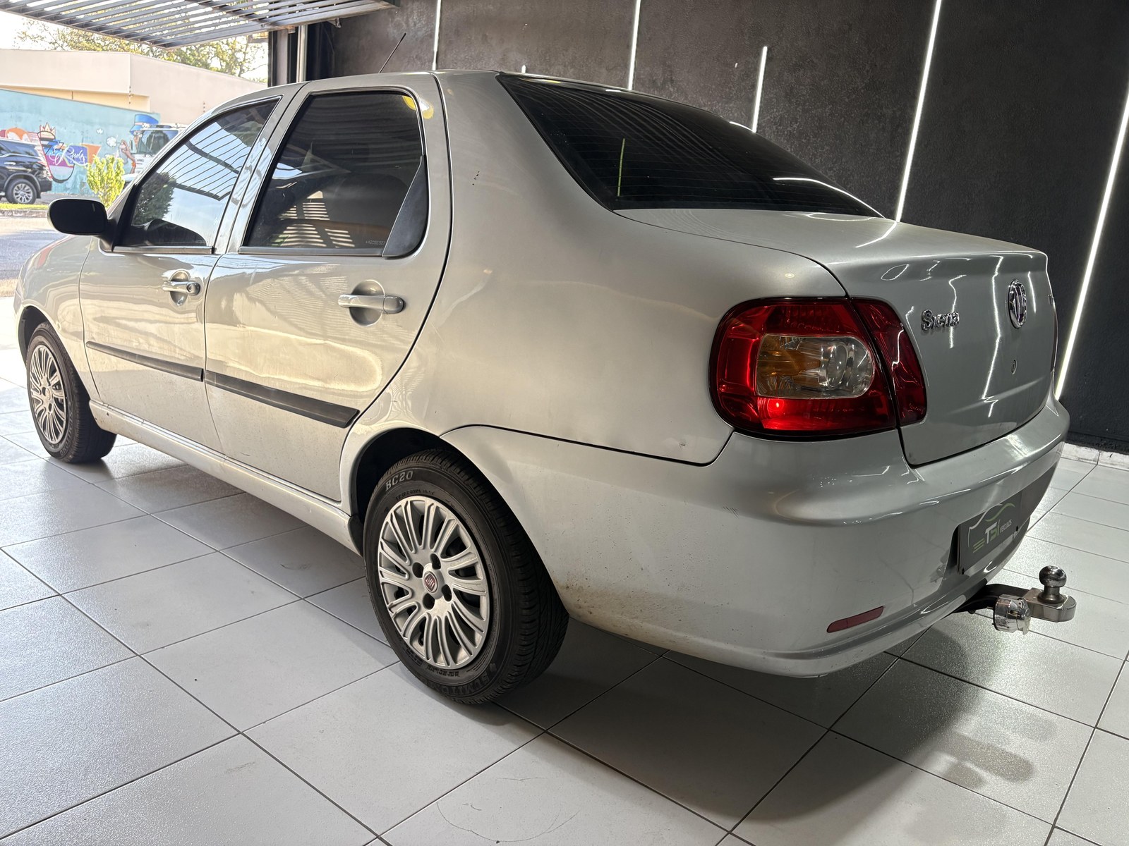 Fiat Siena Celebration 1.0 Fire Flex 8V 4p 2010