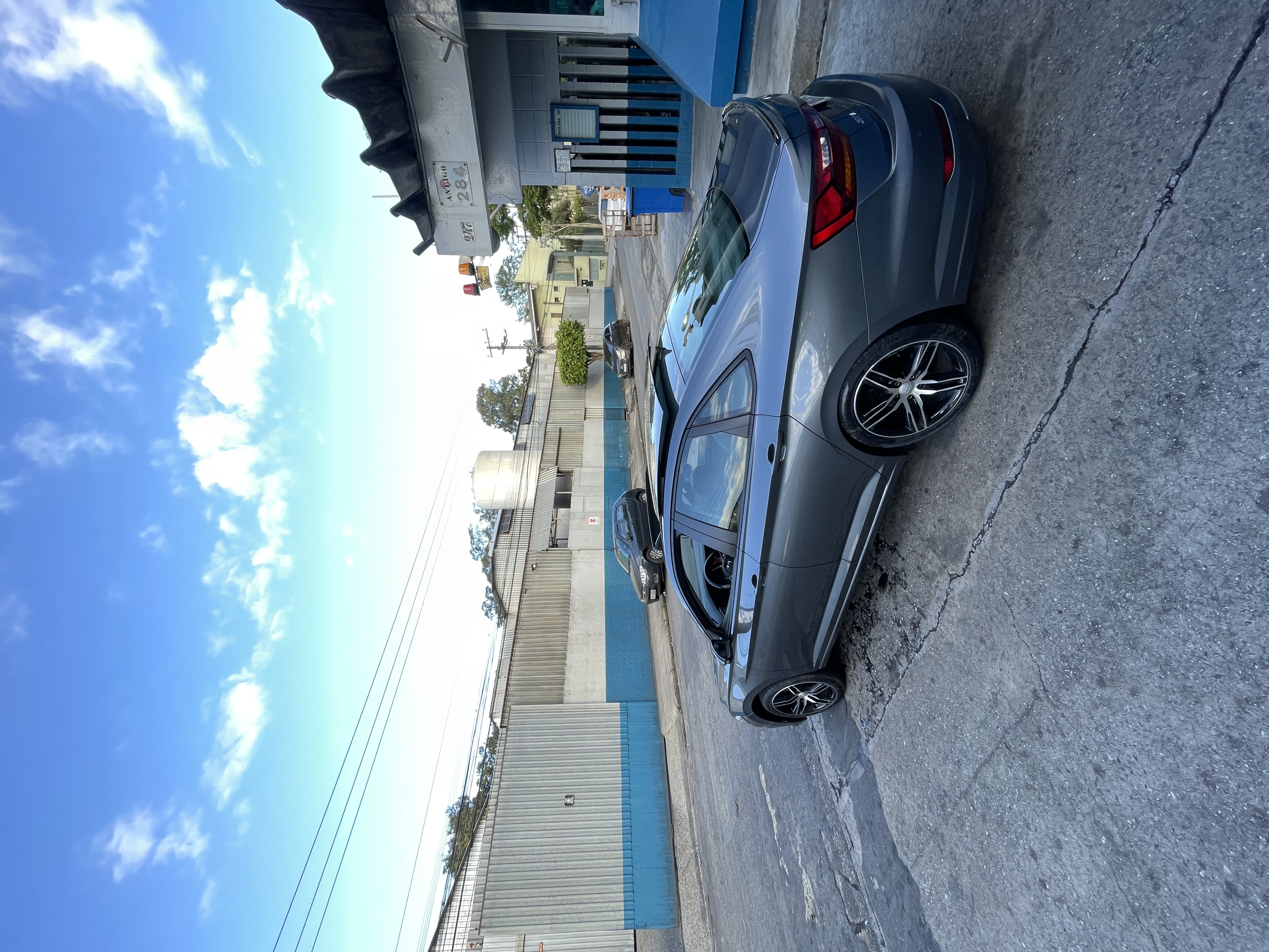VW - VolksWagen JETTA Comfort. 250 TSI 1.4 Flex 16v Aut. 2019