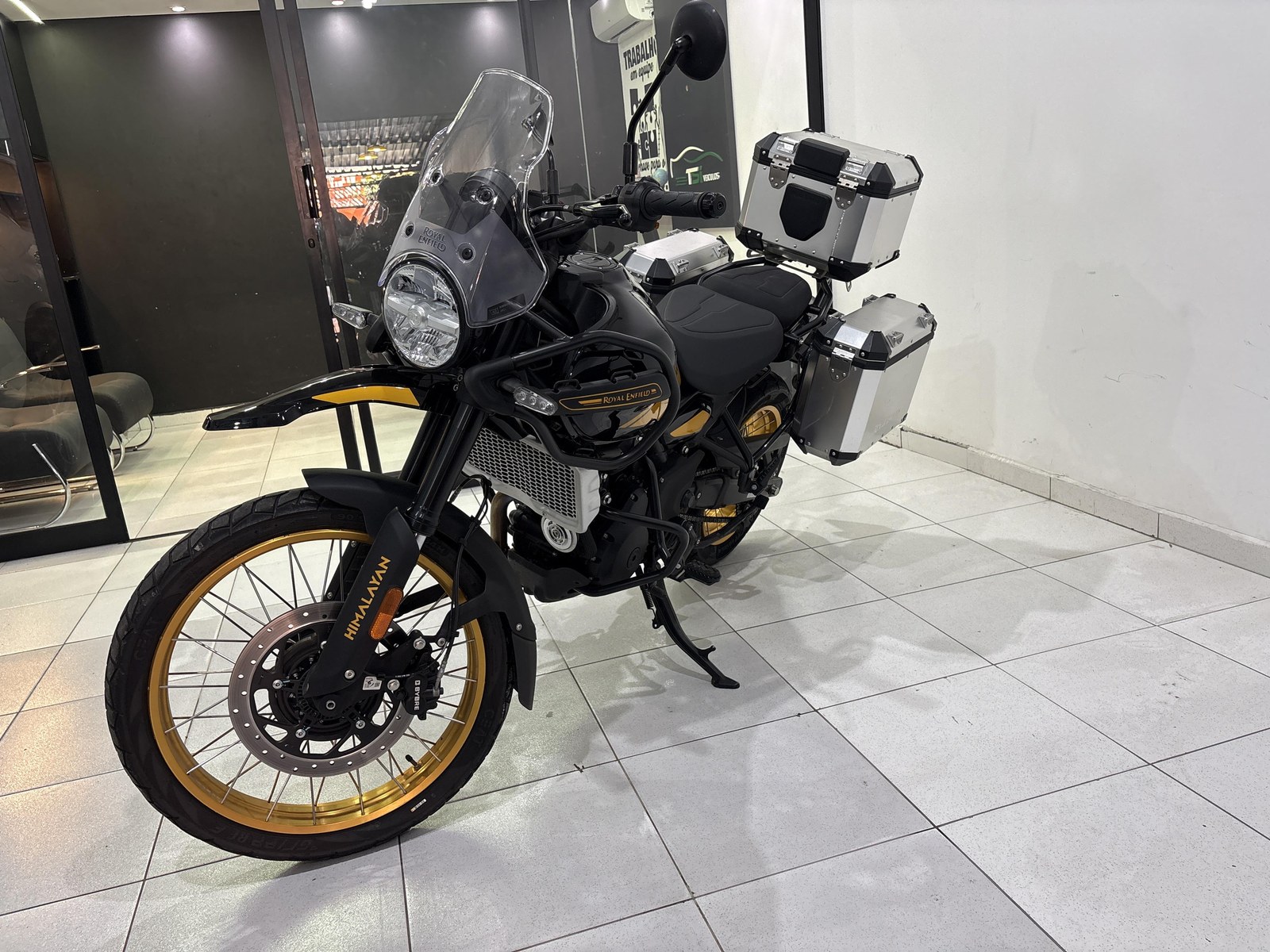REGAL RAPTOR Himalayan 450 Mid 2026