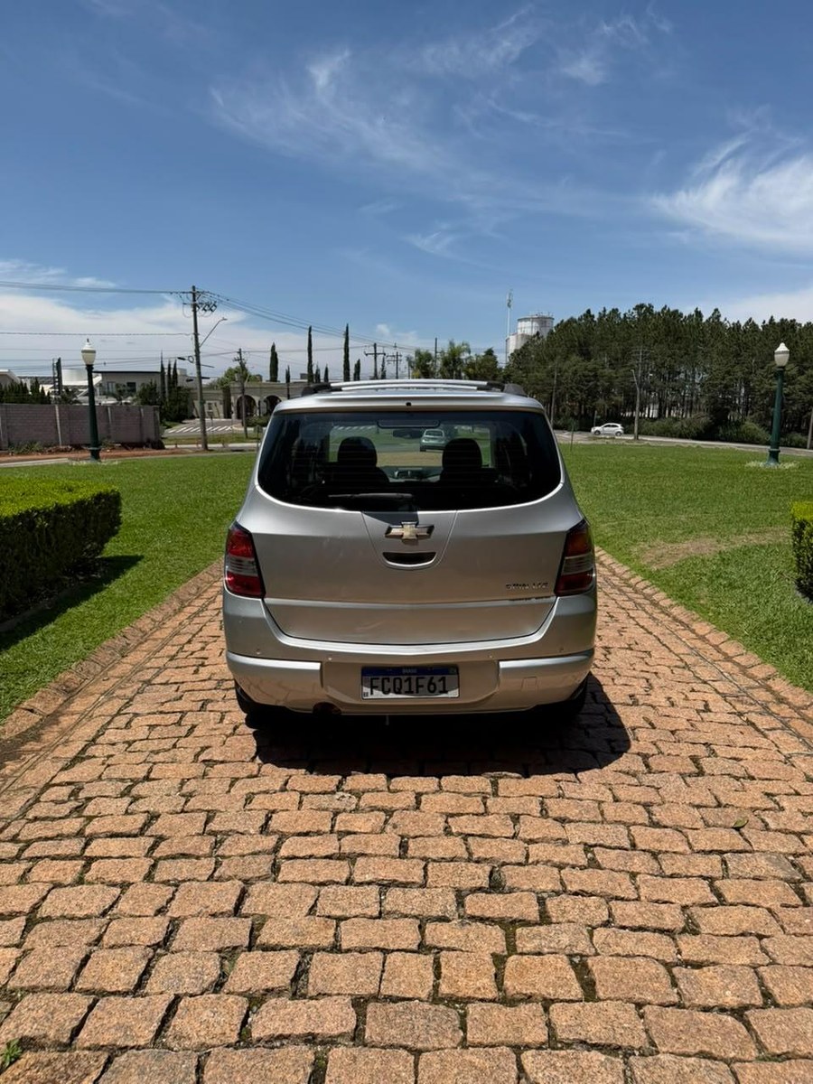 Chevrolet SPIN LTZ 1.8 8V Econo.Flex 5p Aut. 2016
