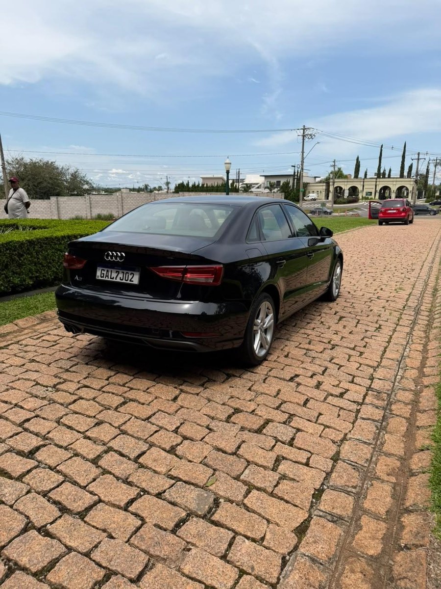 Audi A3 Sedan Prestige 1.4 TFSI Flex Tip. 2021