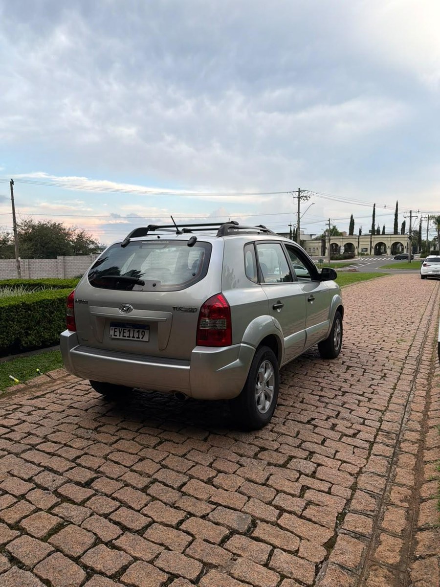Hyundai Tucson 2.0 16V Mec. 2012