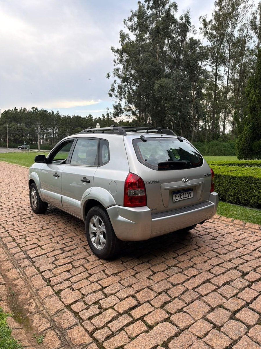Hyundai Tucson 2.0 16V Mec. 2012