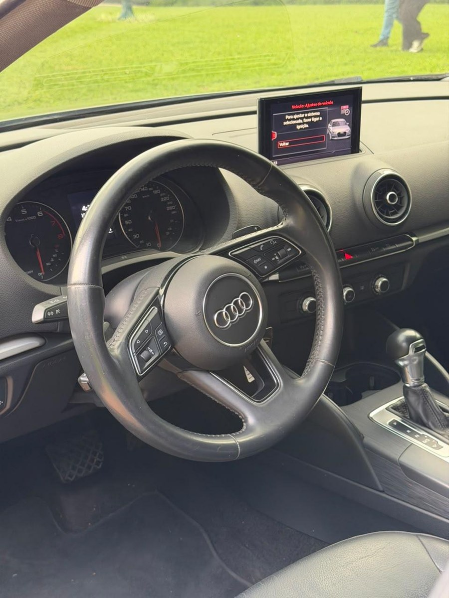 Audi A3 Sedan Prestige 1.4 TFSI Flex Tip. 2020